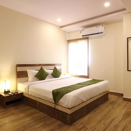 Treebo Address Inn, Banjara Hills Hyderabad Exterior photo